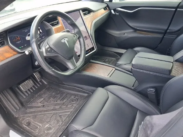 2019 Tesla Model S 75D photo 11