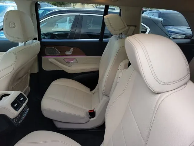 2024 Mercedes-Benz GLS GLS 450 4MATIC® photo 11