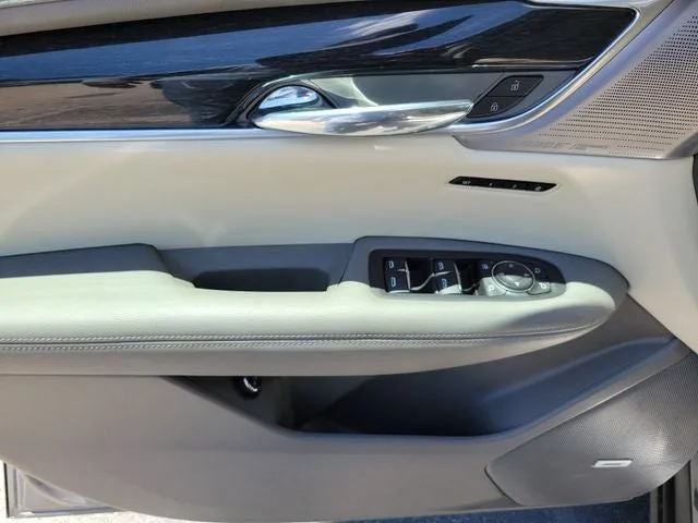 2023 Cadillac XT6 Premium Luxury photo 18