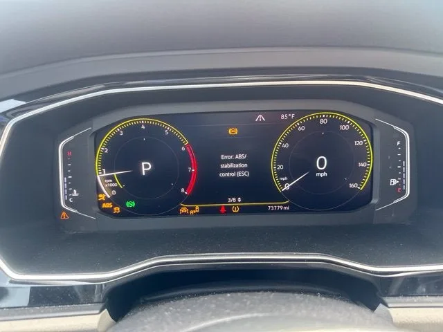 2019 Volkswagen Jetta SEL photo 13