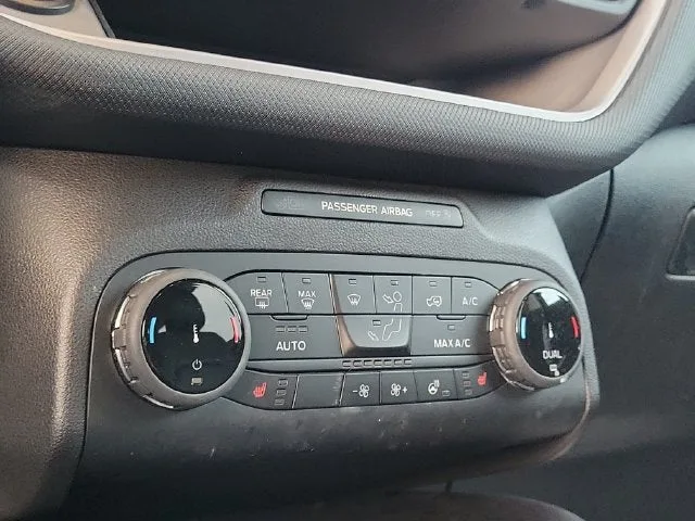 2023 Ford Bronco Sport Outer Banks photo 25