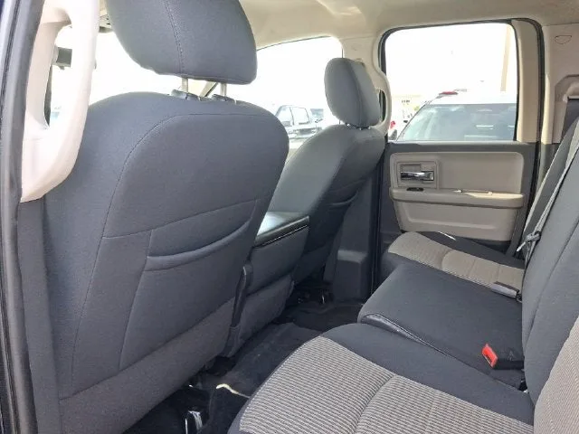 2012 RAM 1500 Big Horn photo 5