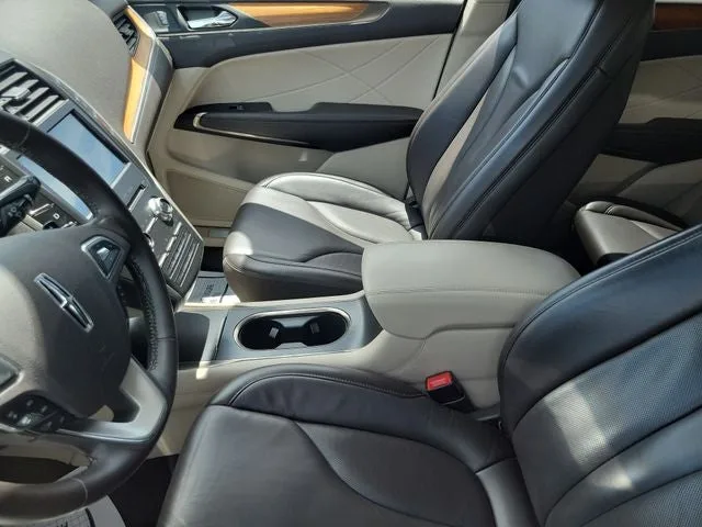 2019 Lincoln MKC Select photo 12