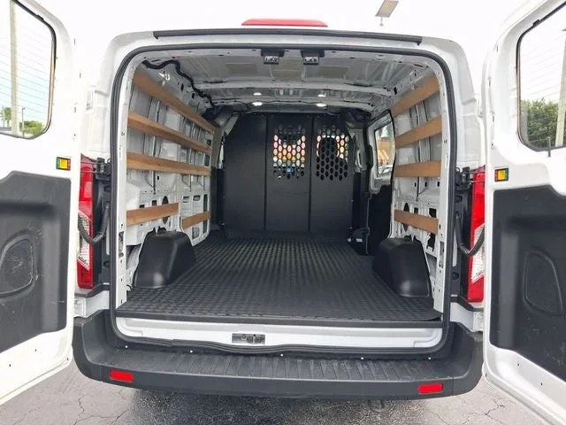 2025 Ford Transit-250 Base photo 5