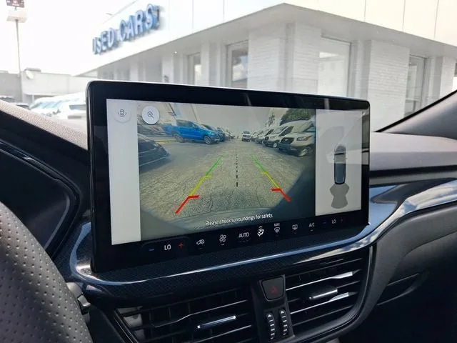 2023 Ford Escape ST-Line photo 20