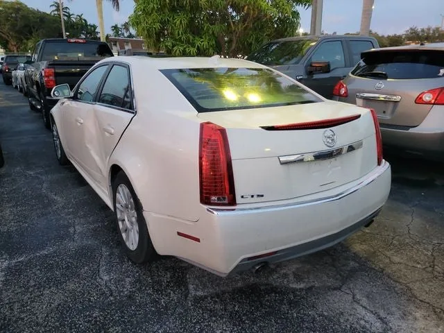 2010 Cadillac CTS Luxury photo 4