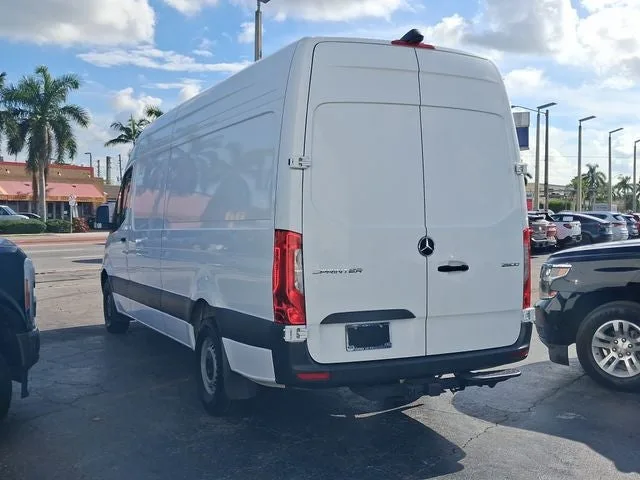 2025 Mercedes-Benz Sprinter 2500 Cargo 170 WB High Roof photo 3