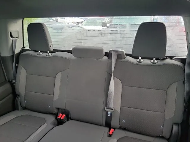 2021 Chevrolet Silverado 1500 LT photo 12