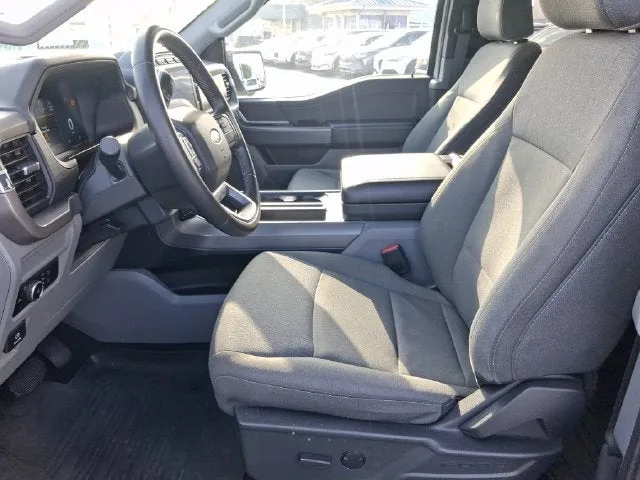 2024 Ford F-150 XLT photo 10
