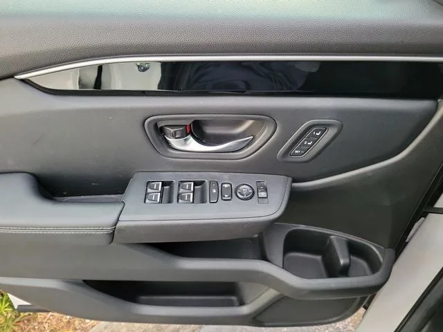 2024 Honda Pilot EX-L 7 Passenger photo 14