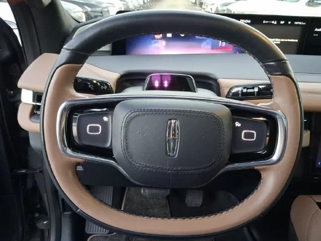 2025 Lincoln Navigator L Black Label photo 15