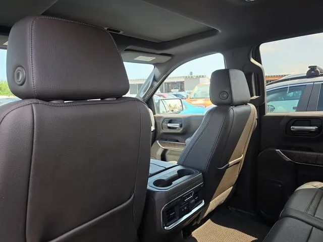 2021 GMC Sierra 1500 Denali photo 10
