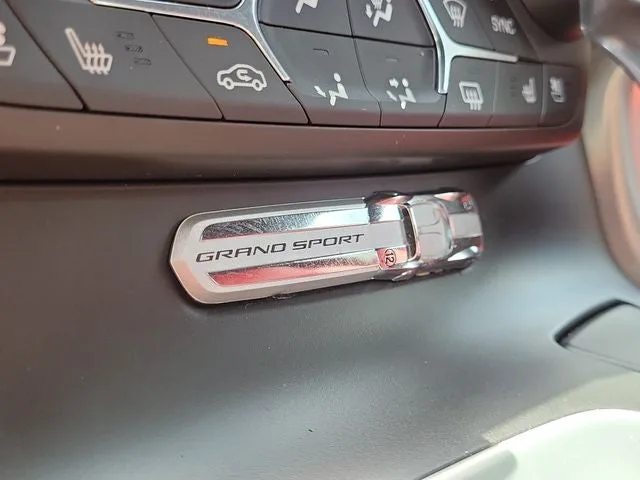 2017 Chevrolet Corvette Grand Sport 2LT photo 29