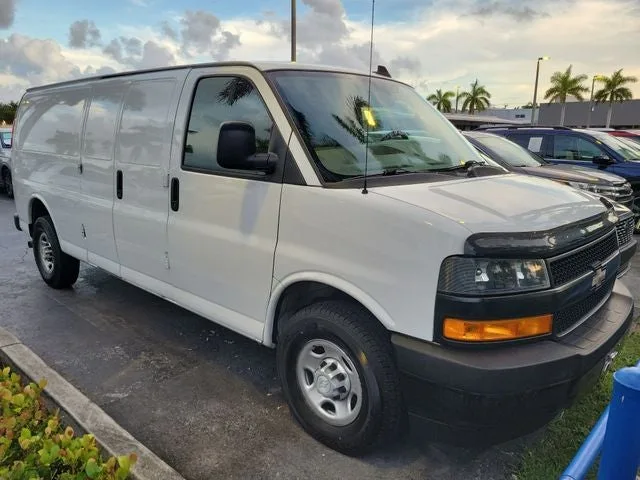 2020 Chevrolet Express 2500 Work Van Cargo photo 2