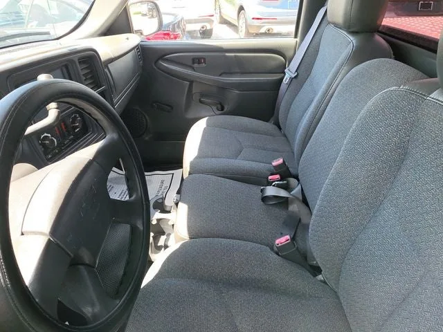 2007 Chevrolet Silverado 1500 Classic Work Truck photo 8