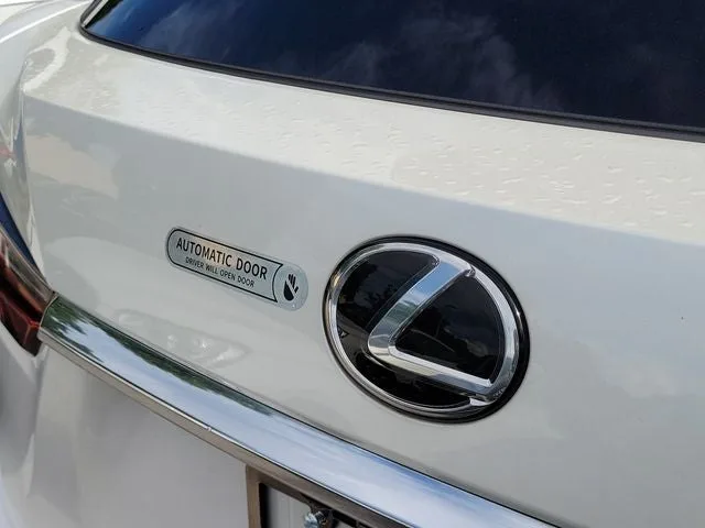 2021 Lexus RX 350 photo 6
