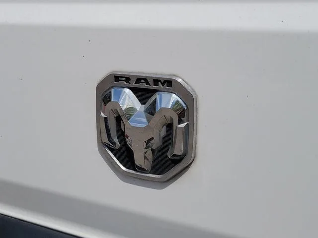 2024 RAM ProMaster 2500 High Roof photo 5