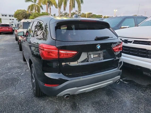 2018 BMW X1 sDrive28i photo 4