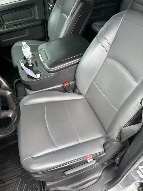 2022 RAM 2500 Tradesman photo 5
