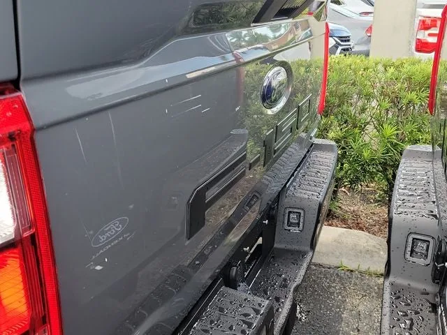 2021 Ford F-150 XL photo 2