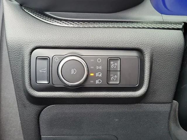 2023 Ford Explorer ST photo 13