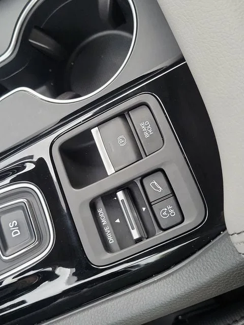 2024 Honda Pilot Touring photo 27