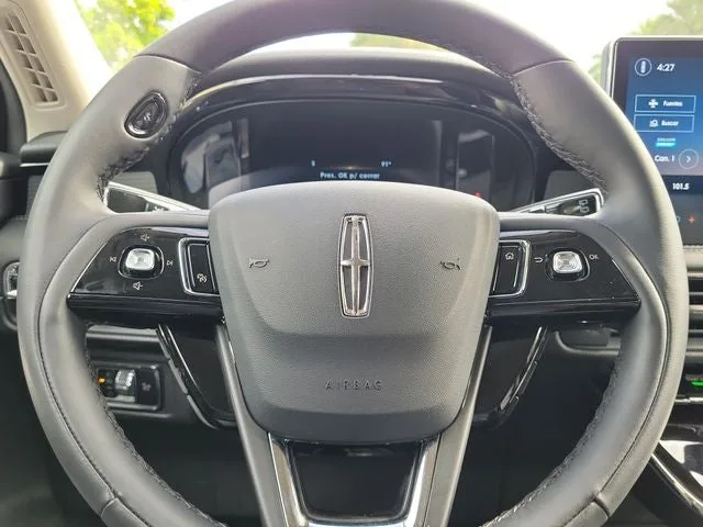 2024 Lincoln Corsair Premiere photo 20