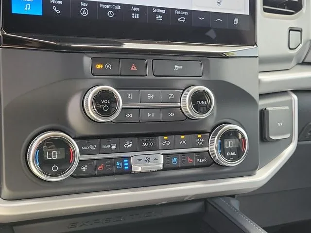 2023 Ford Expedition XLT photo 24