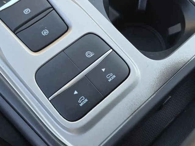 2023 Ford Explorer XLT photo 27