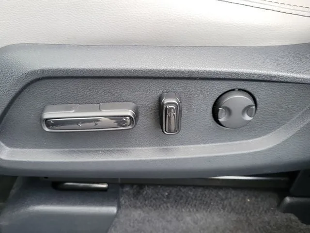 2024 Honda Pilot Touring photo 11