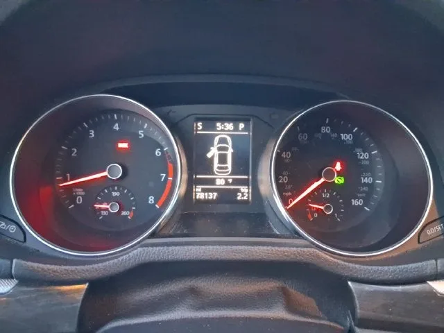 2017 Volkswagen Passat 1.8T SE photo 15