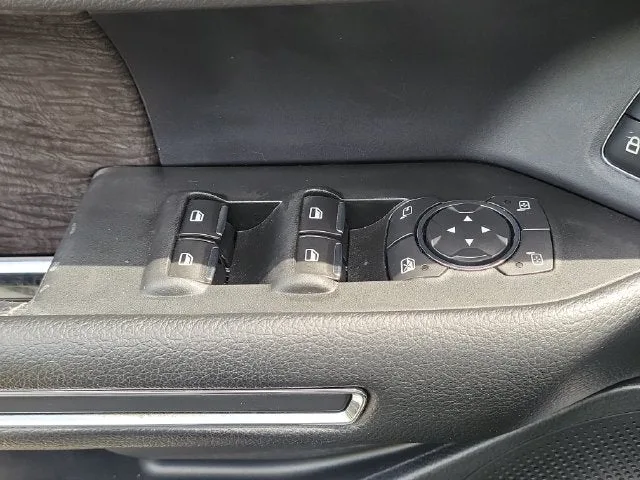 2019 Ford Expedition Limited photo 18