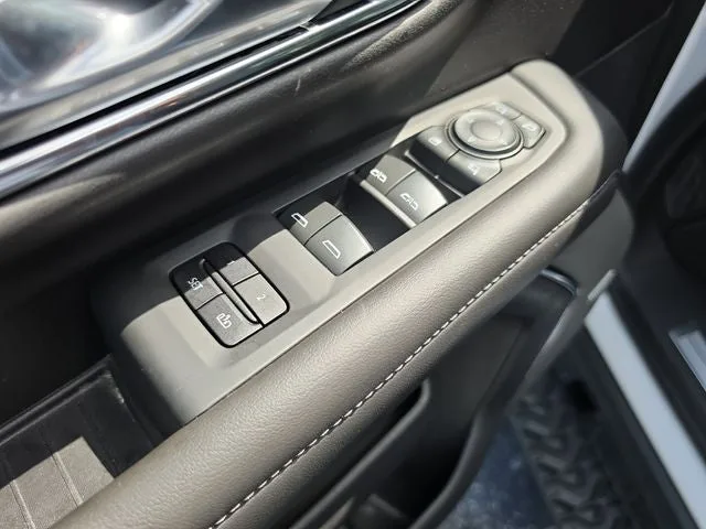 2022 Chevrolet Tahoe Z71 photo 15