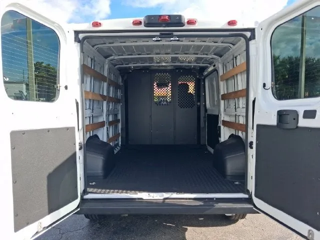 2025 RAM ProMaster 2500 Base photo 5
