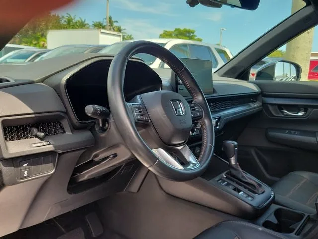 2024 Honda CR-V Hybrid Sport-L photo 9