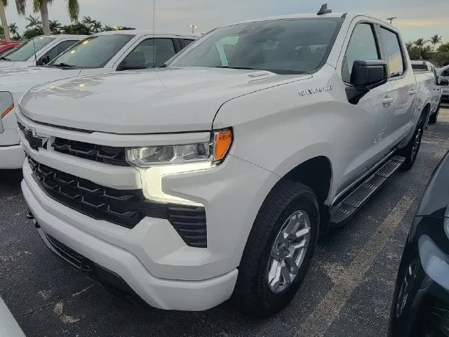 2025 Chevrolet Silverado 1500 RST photo 31
