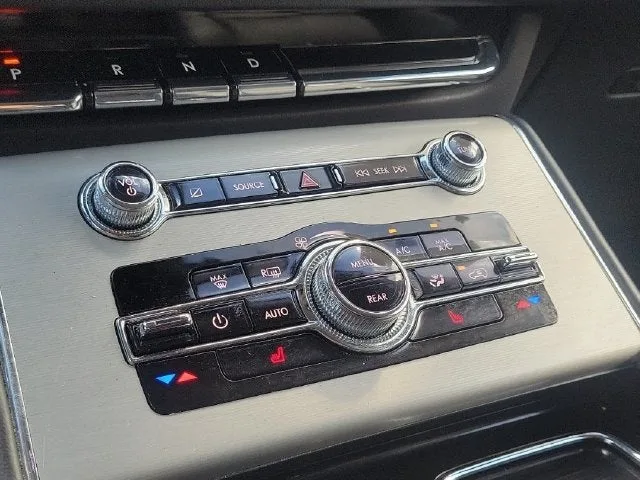 2024 Lincoln Aviator Premiere Premium photo 30