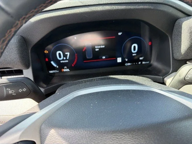 2025 Ford Explorer Active photo 13