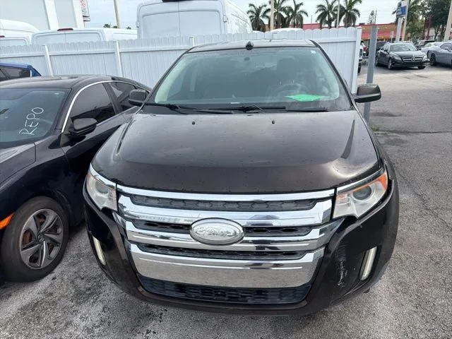 2013 Ford Edge SEL photo 2