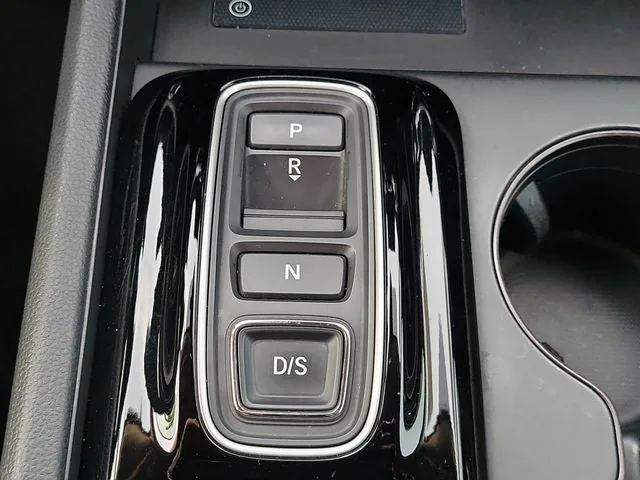 2024 Honda Pilot EX-L 7 Passenger photo 26