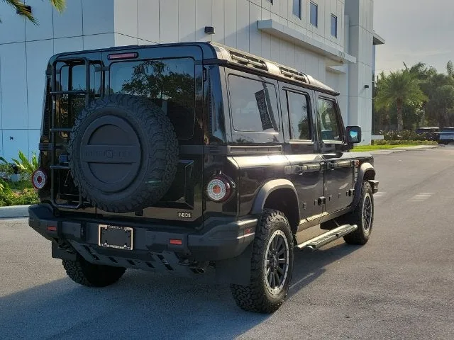 2024 INEOS Grenadier Station Wagon Fieldmaster Edition photo 6