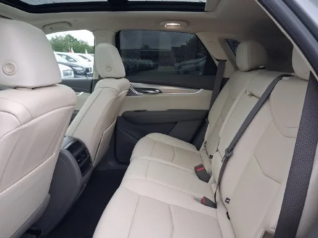 2023 Cadillac XT5 Premium Luxury photo 6
