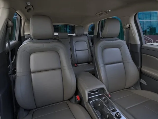 2024 Lincoln Corsair Premiere photo 10