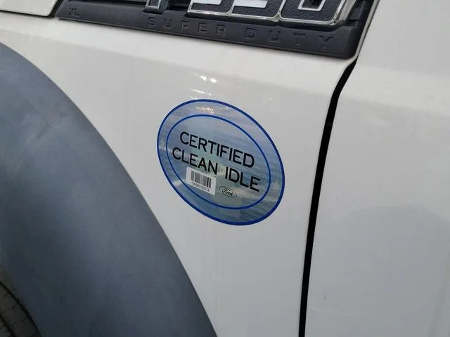 2015 Ford F-550SD XL DRW photo 8