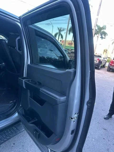 2021 Ford F-150 XL photo 11