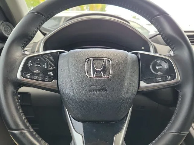 2017 Honda CR-V Touring photo 18