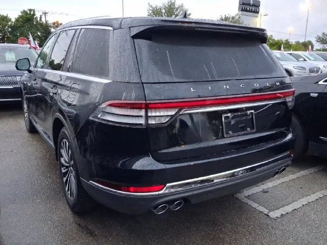 2023 Lincoln Aviator Reserve Premium photo 3