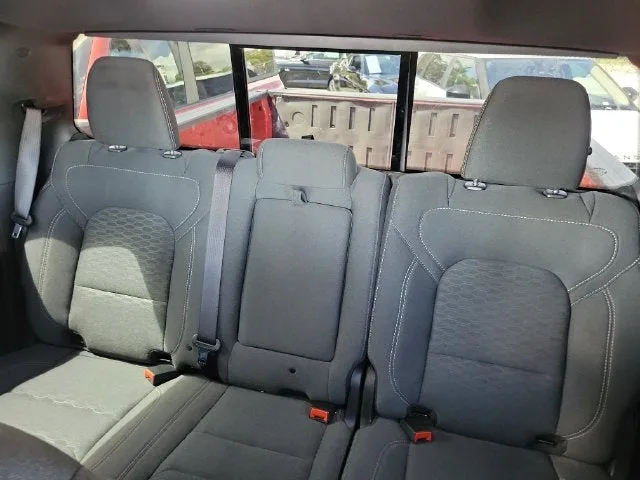 2025 RAM 1500 Tradesman photo 12
