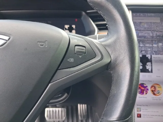 2019 Tesla Model S 75D photo 19