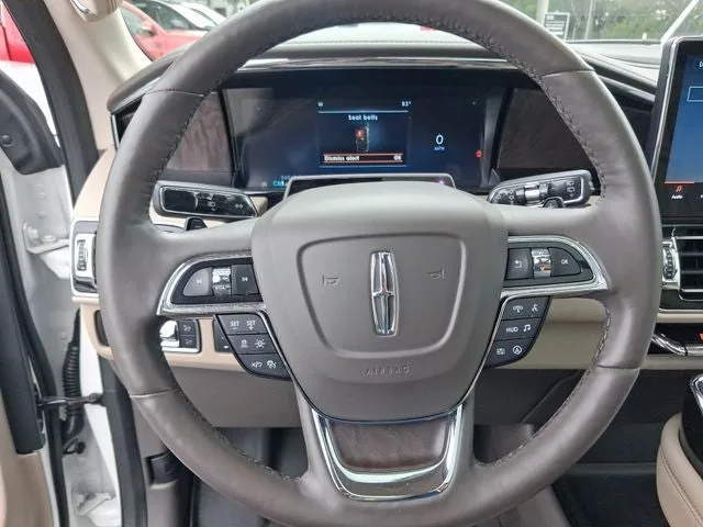 2023 Lincoln Navigator Reserve photo 15